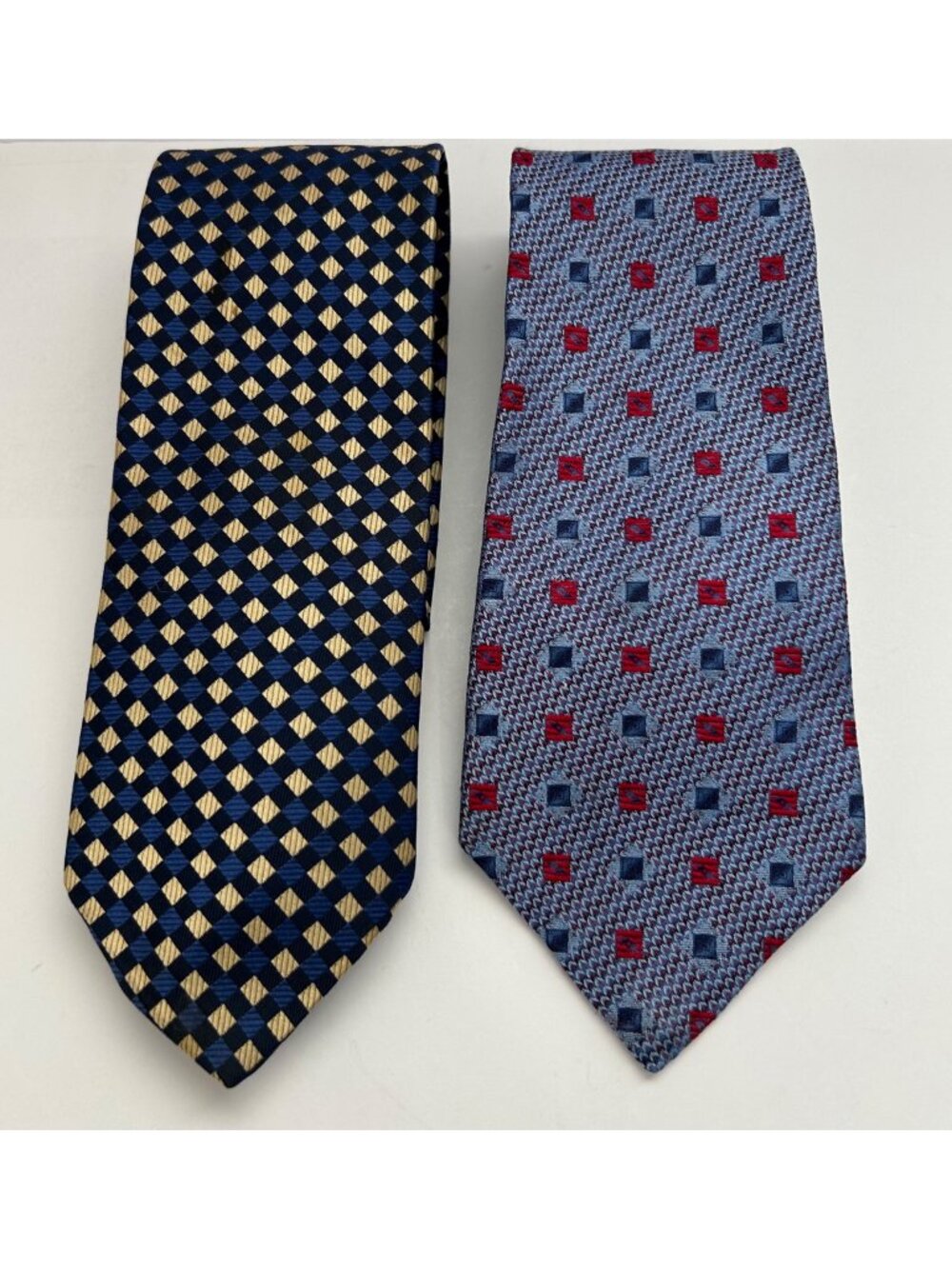 2 VTG Tommy Hilfiger Men's Silk Ties Two-Tone Geometric Blue Red Golden-Yellow - Picture 1 of 8